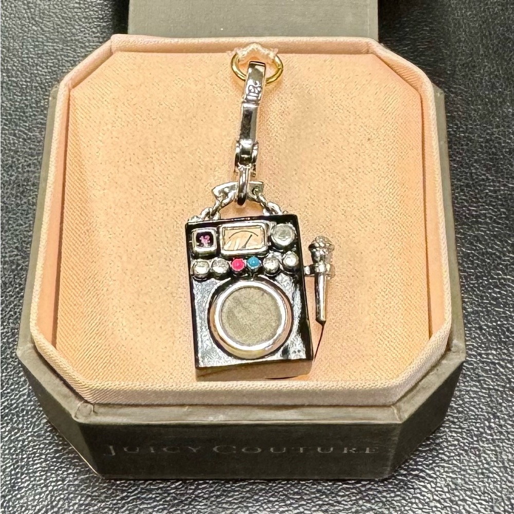 Juicy Couture Karaoke Machine Charm YJRU5341